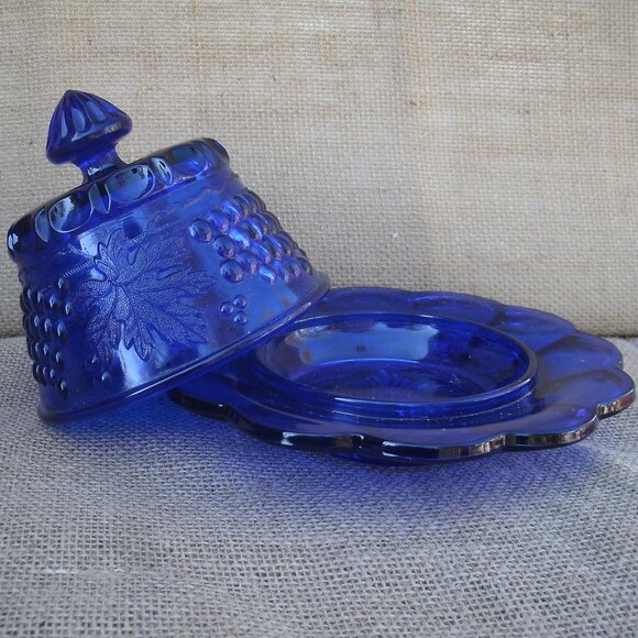 Vintage Mosser Cobalt Grapes Covered Butter Dish - Picture 7 of 16